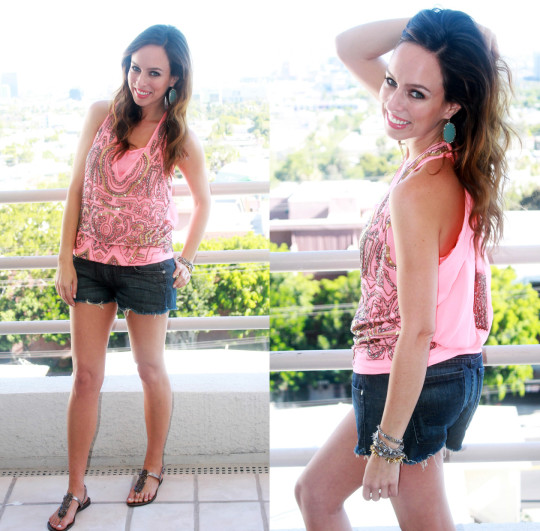 <em>Foley + Corinna top, Ranahan shorts, Stella & Dot bracelet, Forever 21 sandals</em>