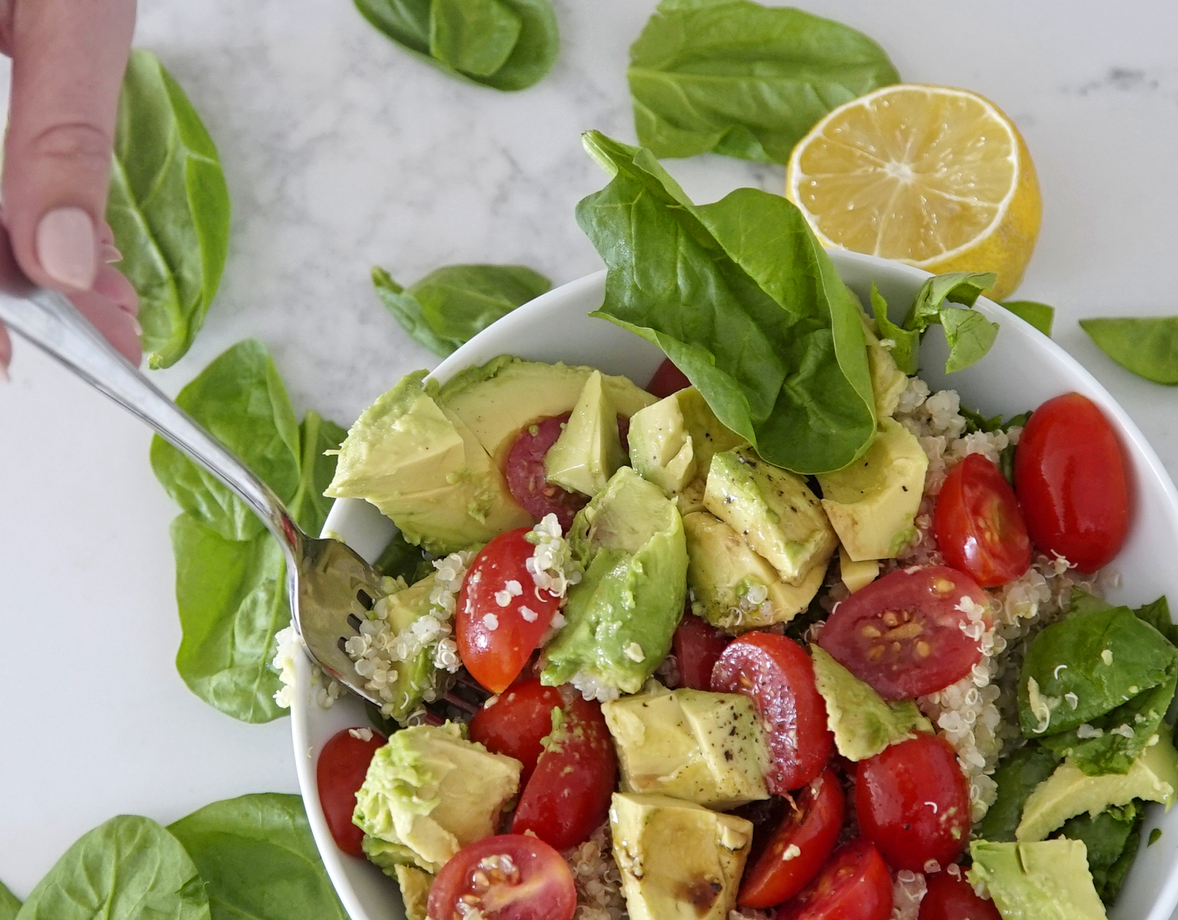 Sydne Style shares easy lunch ideas with quinoa avocado salad