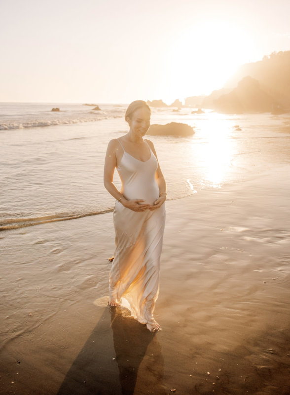 Beach Maternity Shoot at Sunset in Malibu Sydne Style — free download